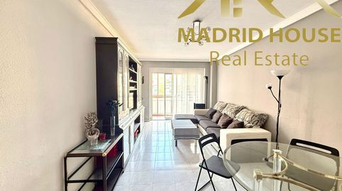 Foto 2 de Piso en venta en Cavanilles, Pacífico, Madrid Capital