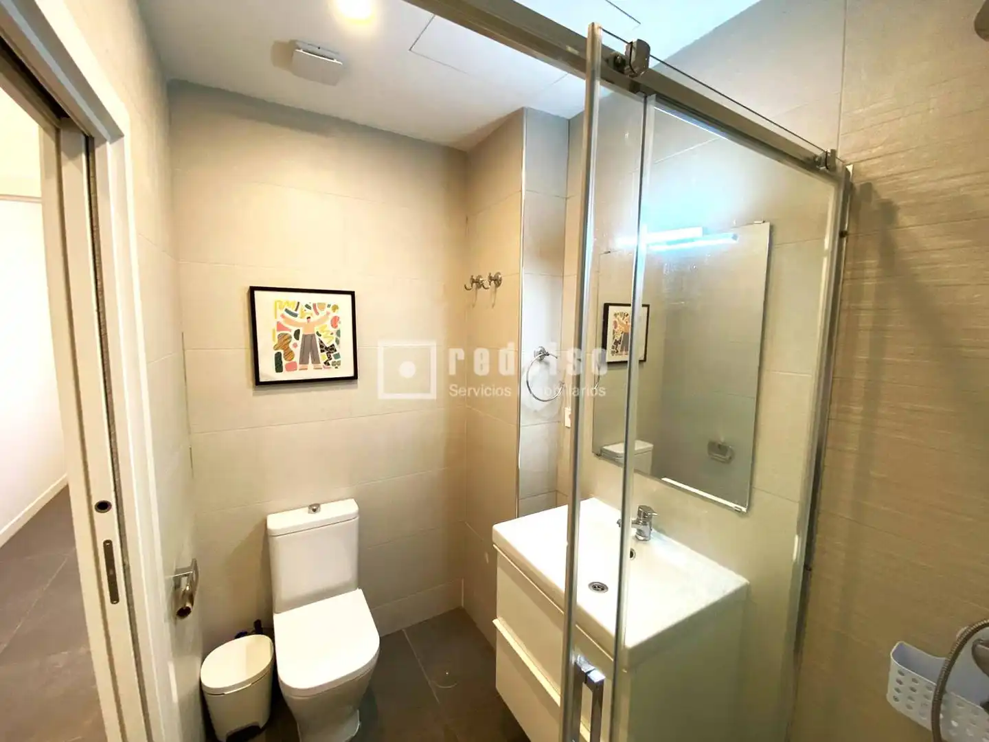 Bathroom of Flat for rent in Madrid  with Air Conditioner, Heating and Furnished