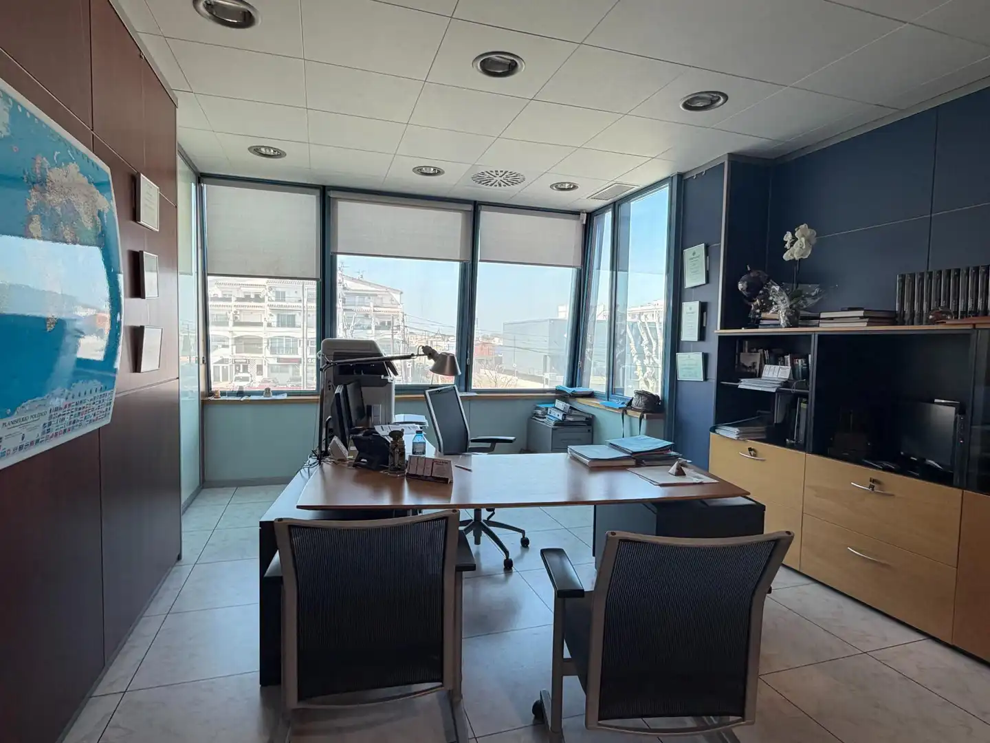 Commercial properties for sale in Empuriabrava  with Terrace