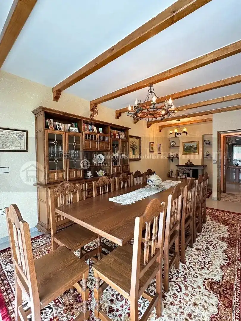House with garden for sale in Monterrei