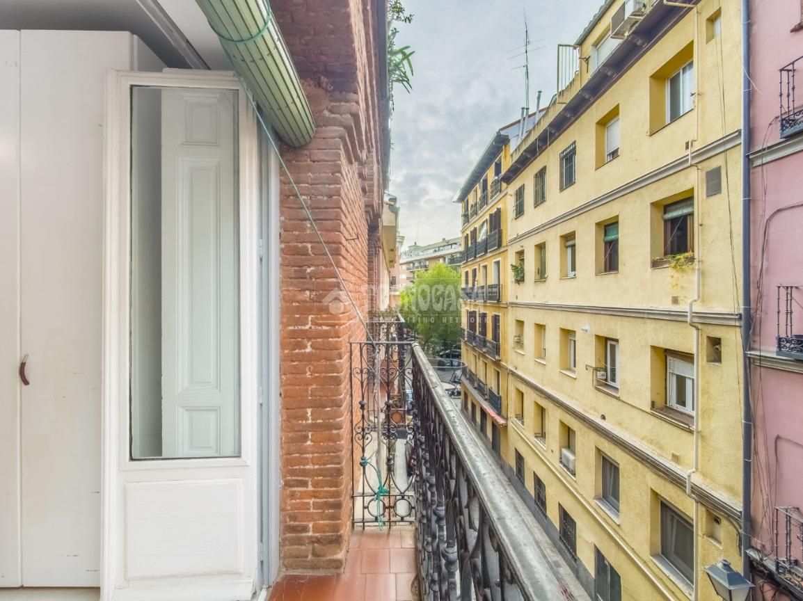 Piso en venta en Embajadores - Lavapiés, Centro