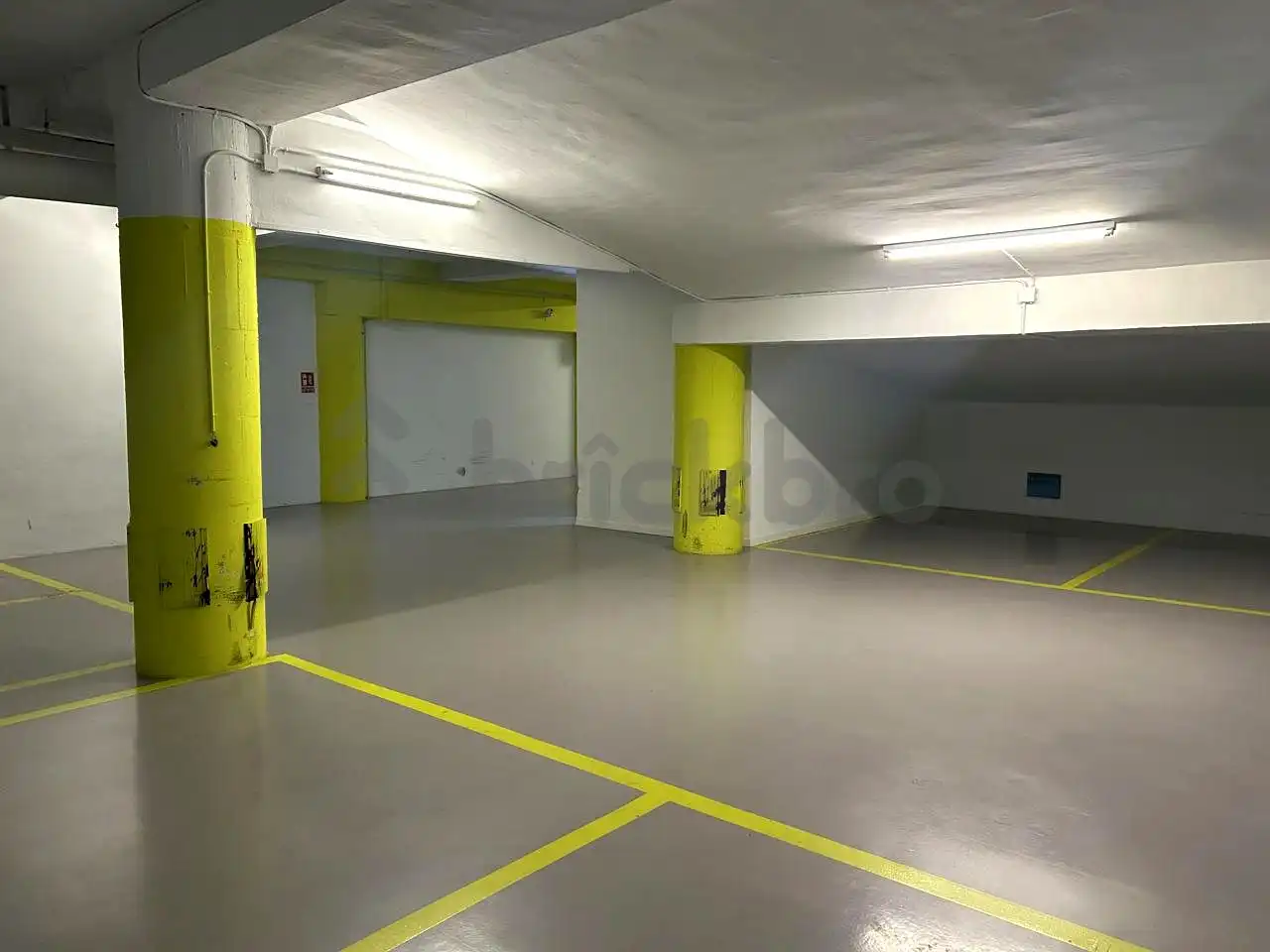 Parkplatz von Geschaftsraum zur Miete in Barcelona mit Klimaanlage