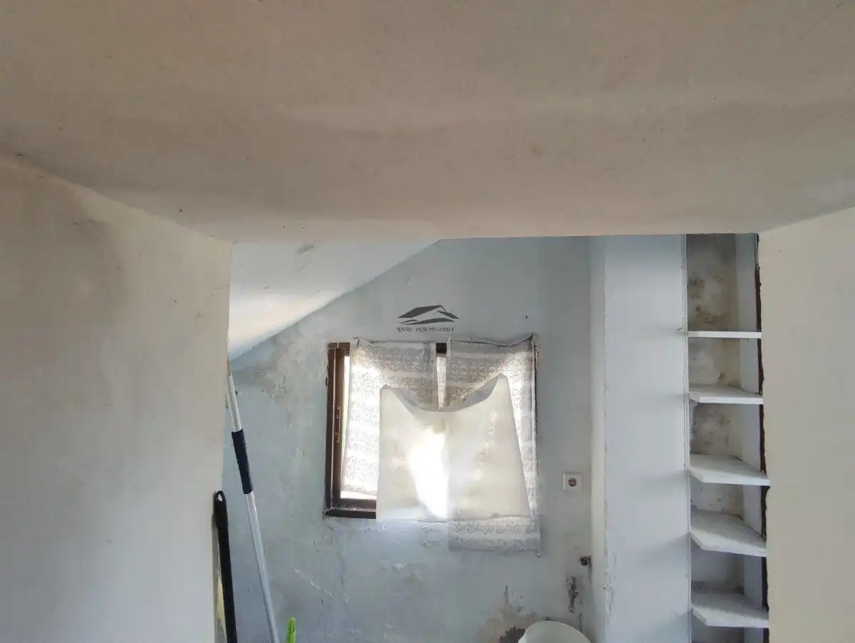 Commercial properties for sale in Miranda del Castañar  with Furnished