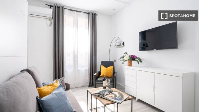 Piso en Alquiler en Justicia - Chueca