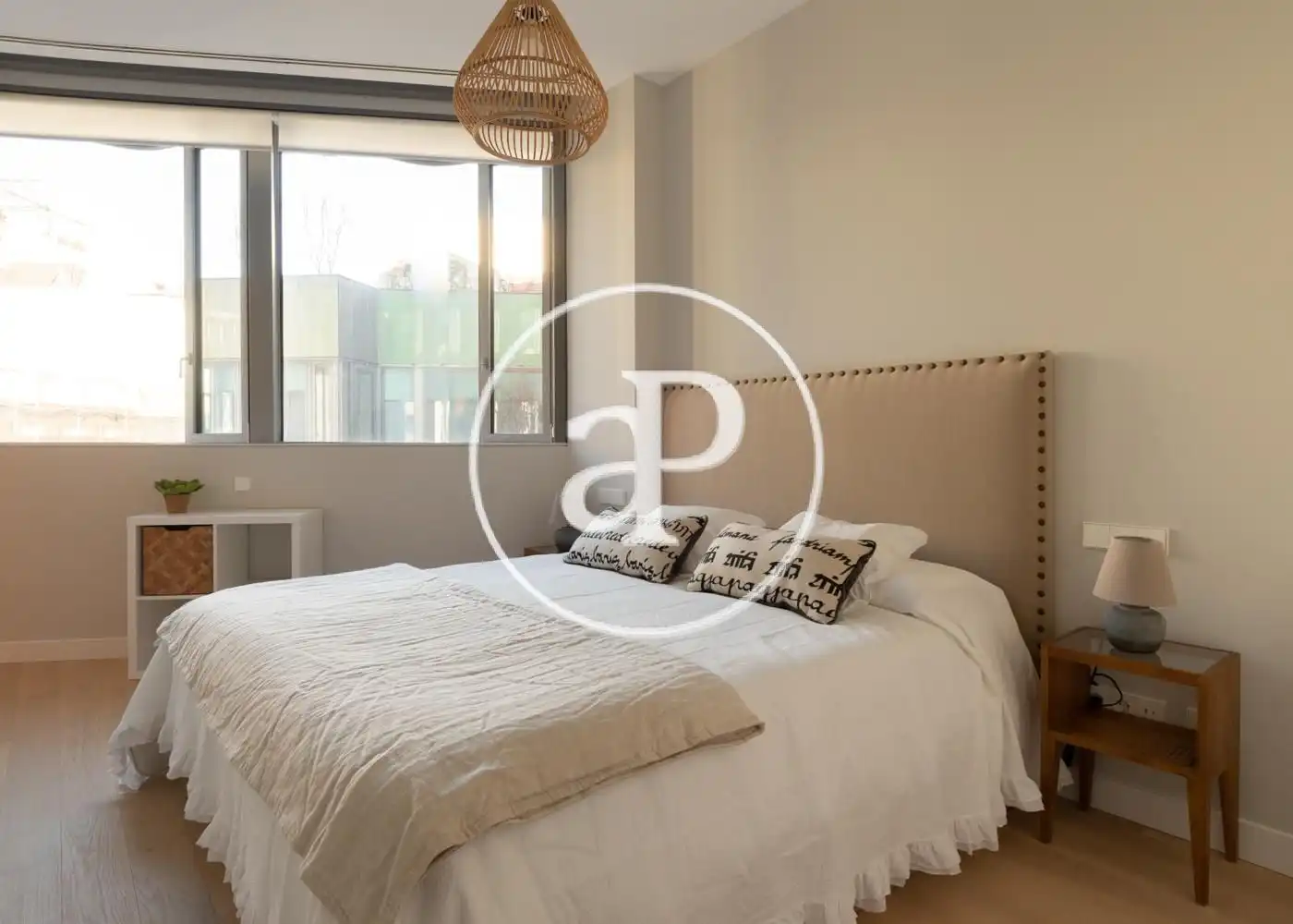Schlafzimmer von Wohnung zur Miete in Madrid mit Klimaanlage, Heizung und Privatgarten