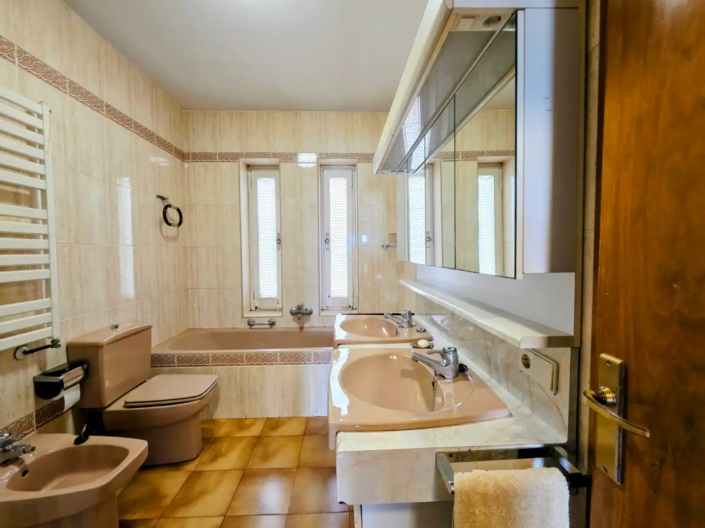 Baño de Casa o chalet en venta en Sant Cugat Sesgarrigues con Calefacción, Terraza y Amueblado