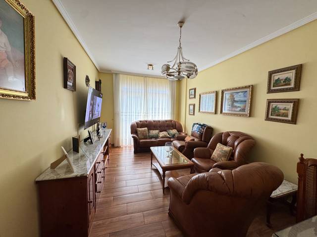 Piso en Venta en Calle Juana de Arco en San Francisco Javier - Argana Baja