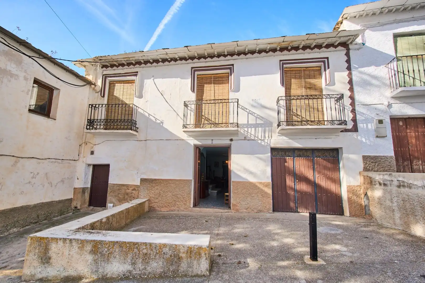Exterior view of Houses for sale in Busquístar  with Terrace, Storage room and Balcony