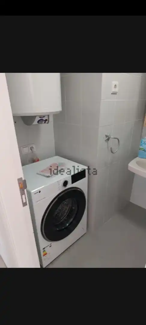 Habitación de Piso de alquiler en Benalmádena con Amueblado