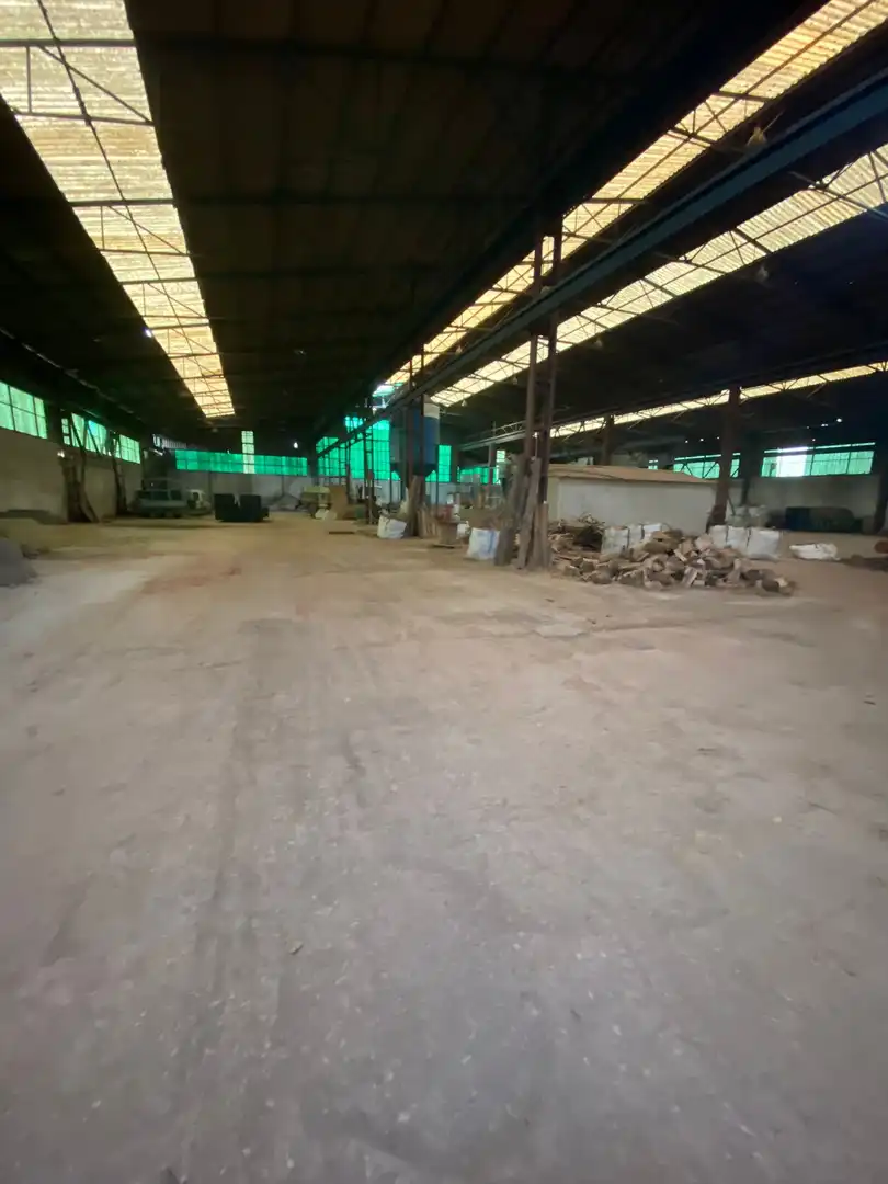 Nave industrial en venta en Riaño - Los Barros, imagen 4
