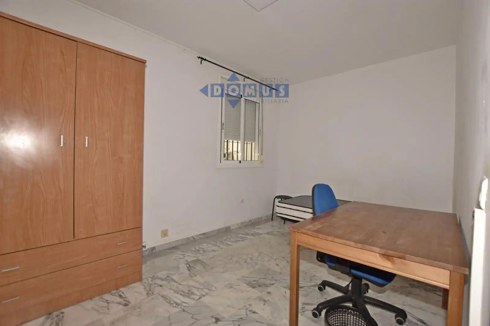 Bedroom of Flat for sale in Ronda  with Air Conditioner, Terrace and Furnished