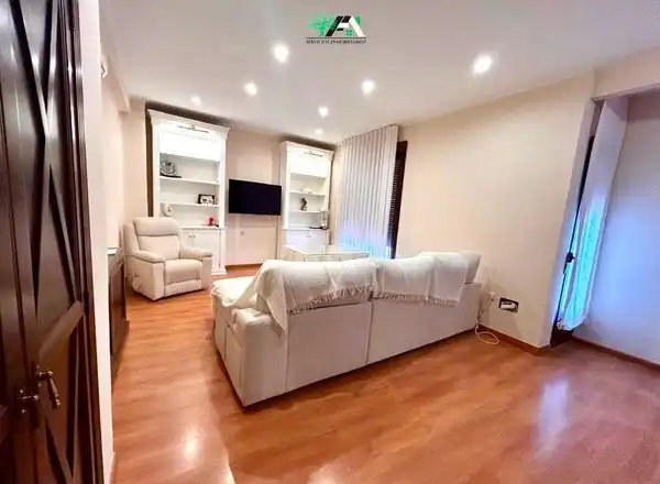 Maison avec terrasse à vendre à Calle Cipriano Alhambra, imagen 5