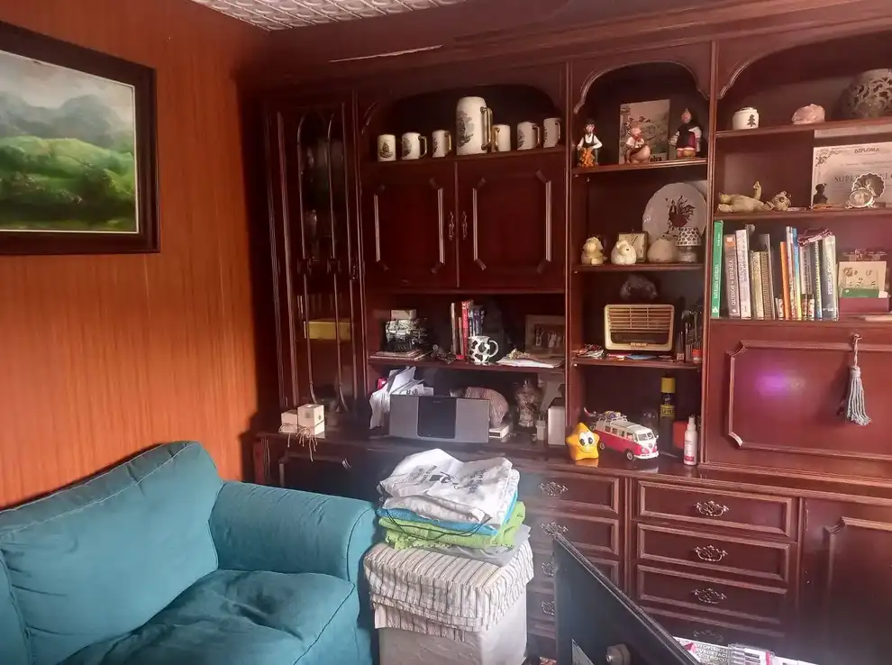 Sala d'estar de Casa adosada en venda en Langreo amb Terrassa