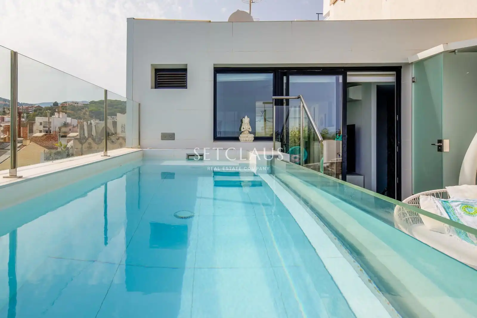 Piscina de Piso en venta en Calella con Aire acondicionado, Calefacción y Parquet
