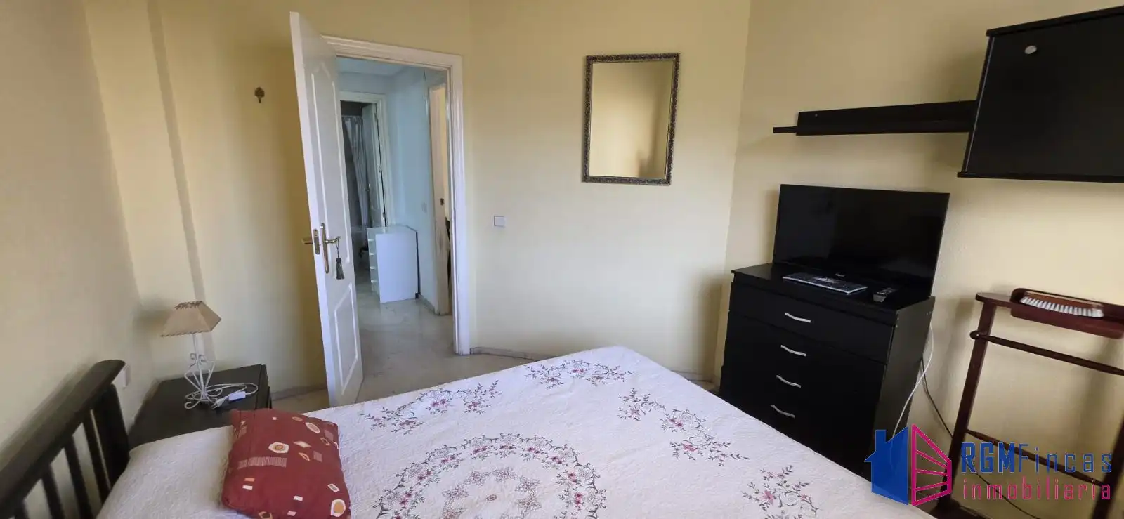 Flat with terrace to rent in Nervión, imagen 14