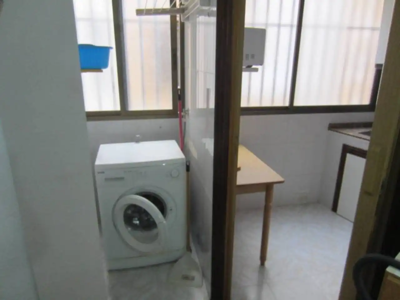 Habitación de Estudio de alquiler en Almería con Amueblado