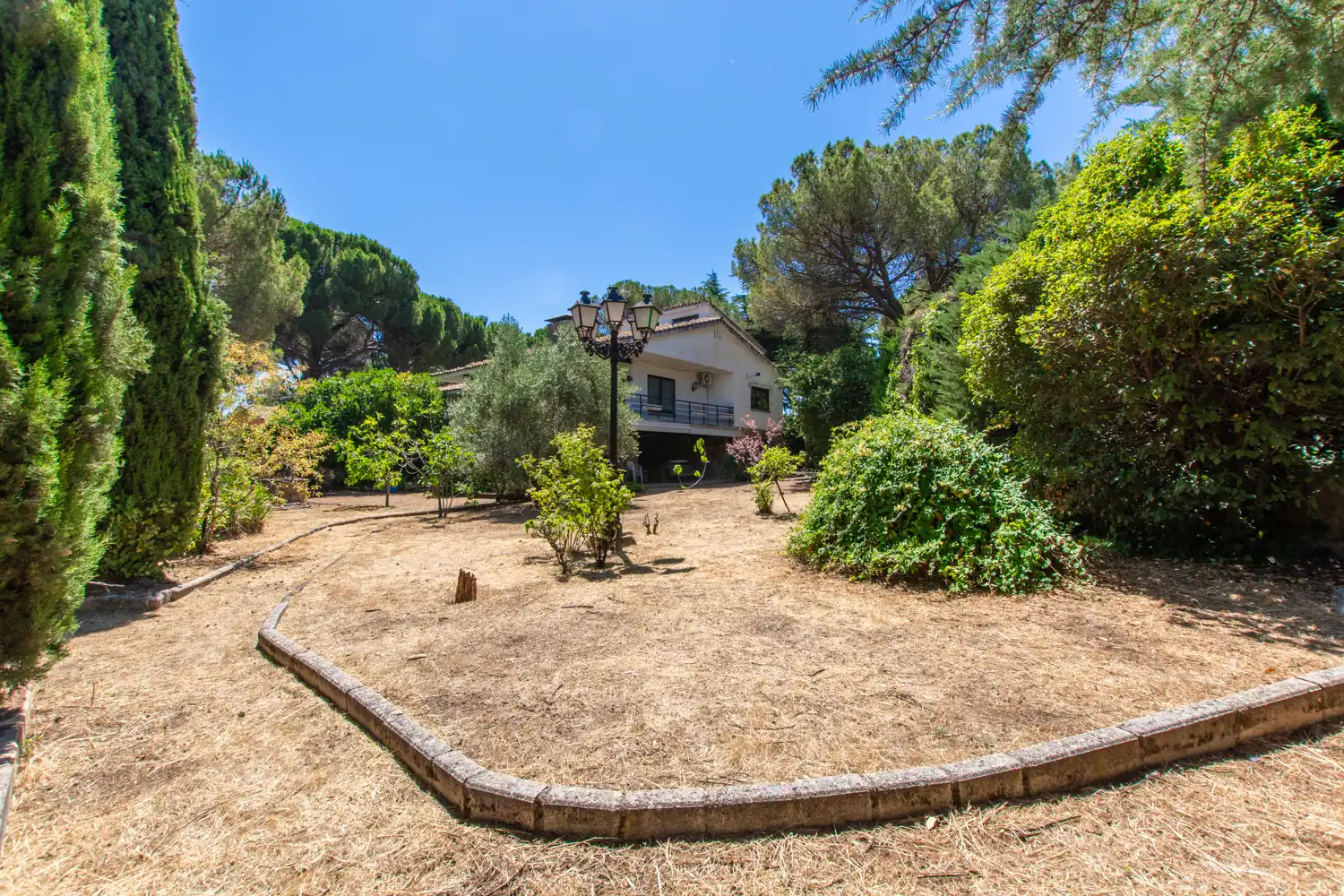 Jardí de Casa o xalet en venda en Galapagar amb Aire condicionat, Calefacció i Jardí privat