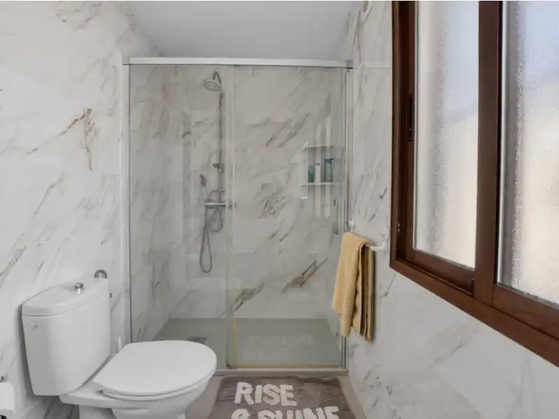 Casa aparellada amb piscina en venda a Nueva Torrevieja - Aguas Nuevas, imagen 24