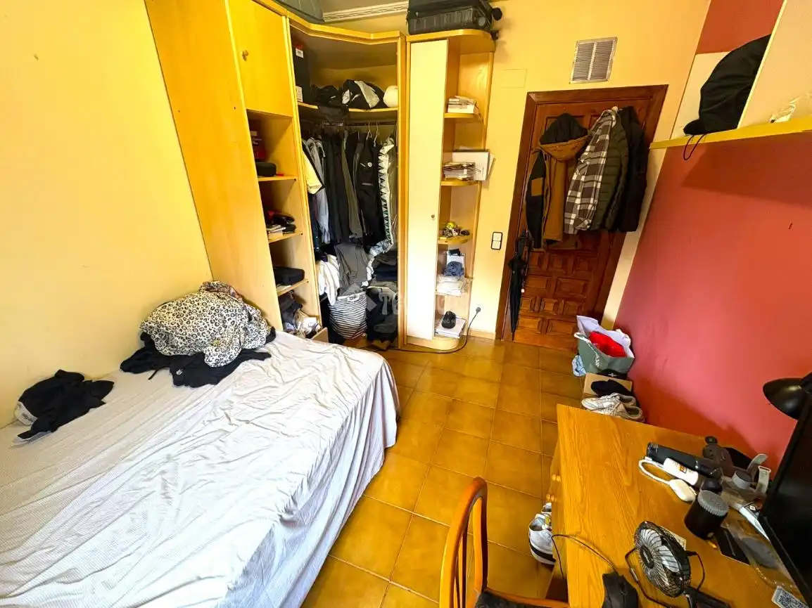 Dormitori de Casa o xalet en venda en Zaragoza amb Aire condicionat, Calefacció i Terrassa