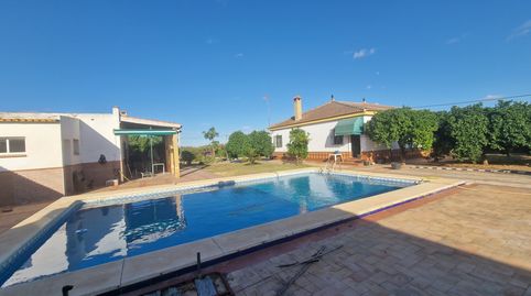 OPORTUNIDAD!!! GRAN CASA RÚSTICA CON AMPLIA PARCELA Y MUY CERNANA A LA POBLACIÓN!!!, imagen 2