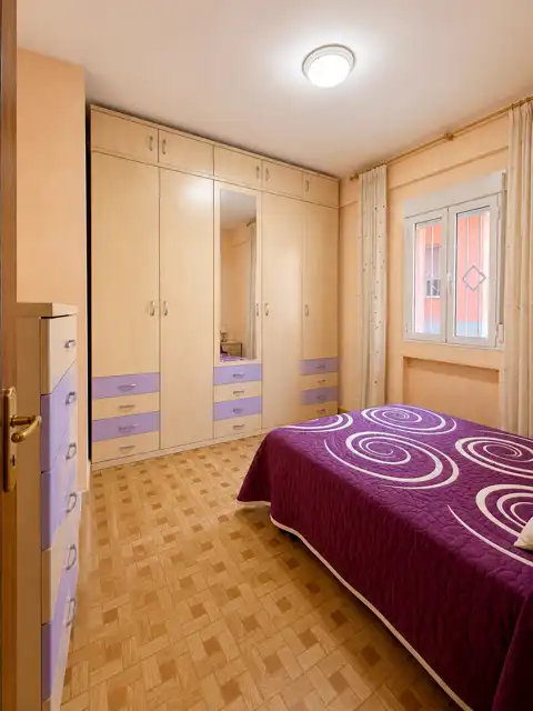 Dormitori de Pis en venda en Coslada amb Parquet, Rentadora i Microones