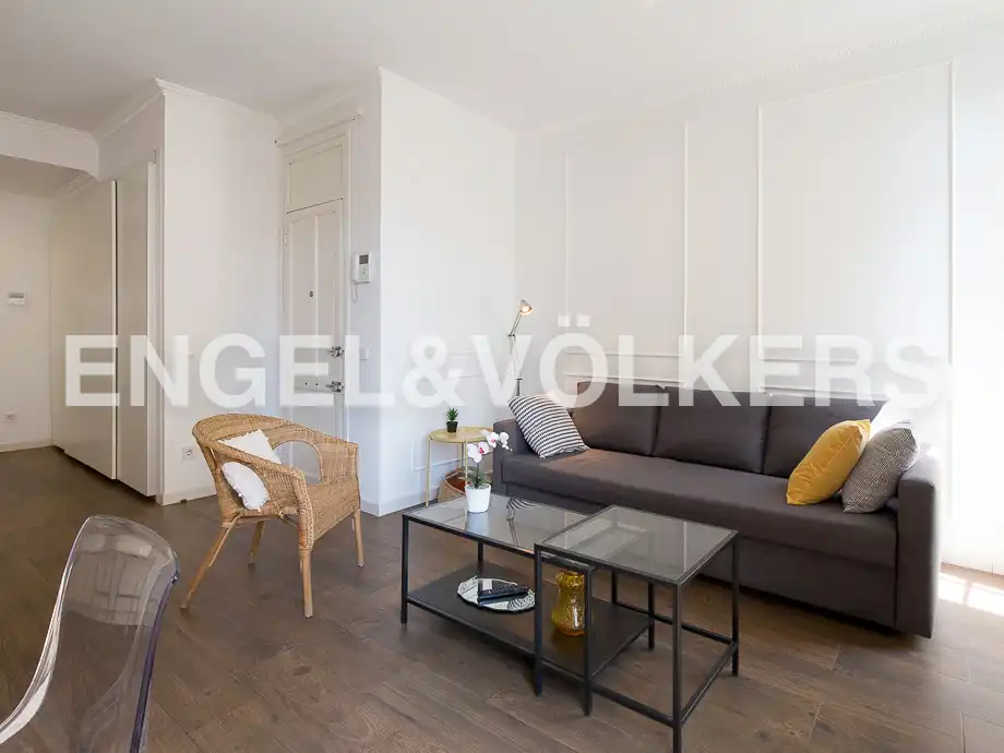 Sala d'estar de Pis de lloguer en Valencia amb Aire condicionat, Calefacció i Parquet