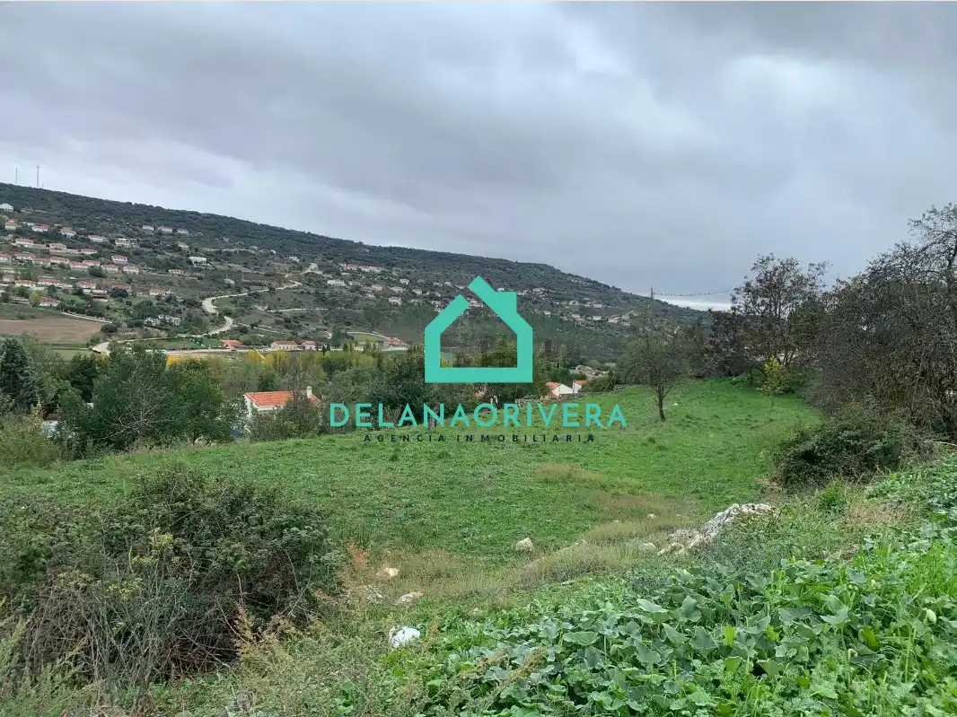 Residencial en venda en Ambite
