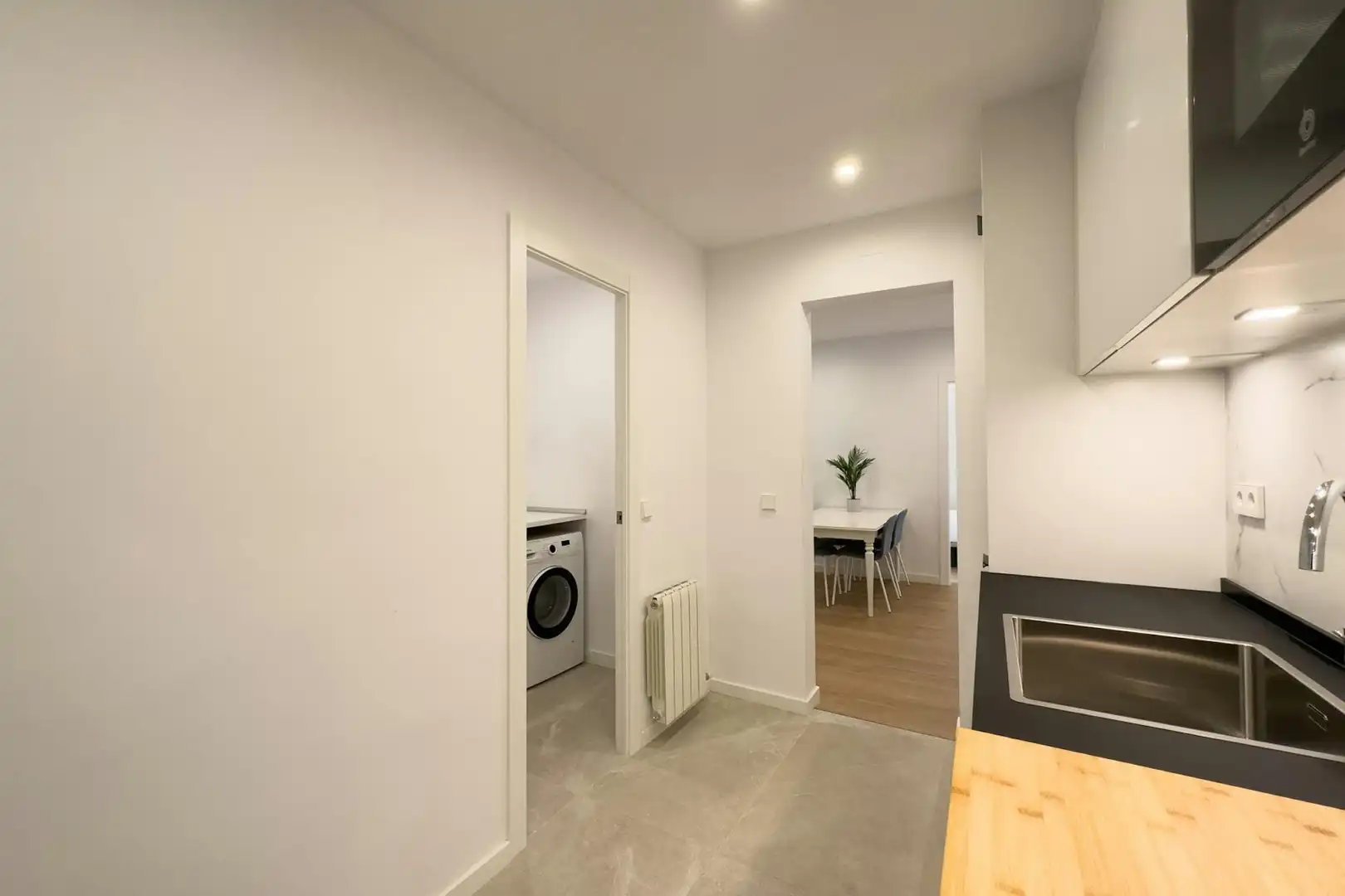 Bedroom of Flat for rent in Barcelona  with Air Conditioner, Heating and Furnished