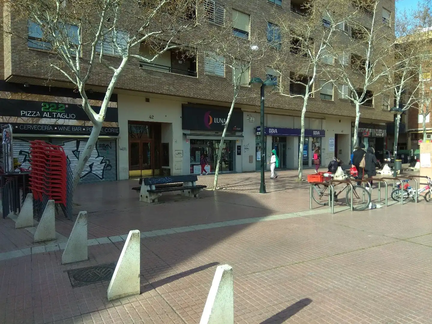 Vista exterior de Local de lloguer en Zaragoza