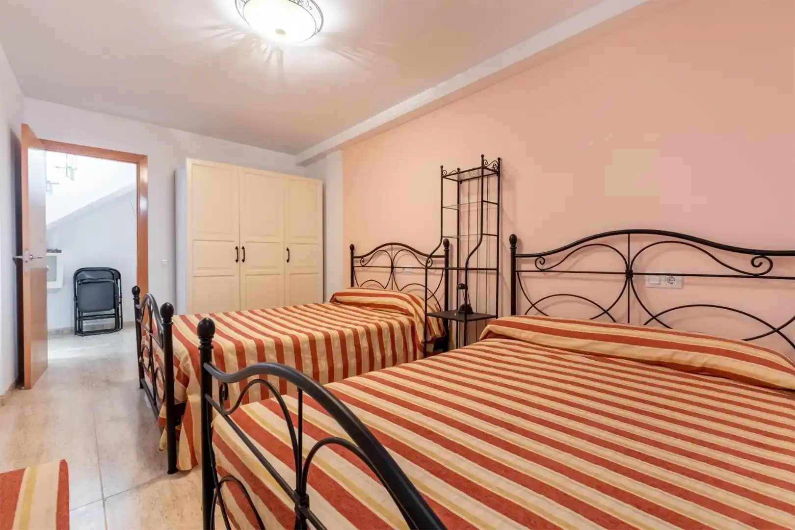 Bedroom of Flat for sale in L'Ampolla  with Air Conditioner, Private garden and Swimming Pool