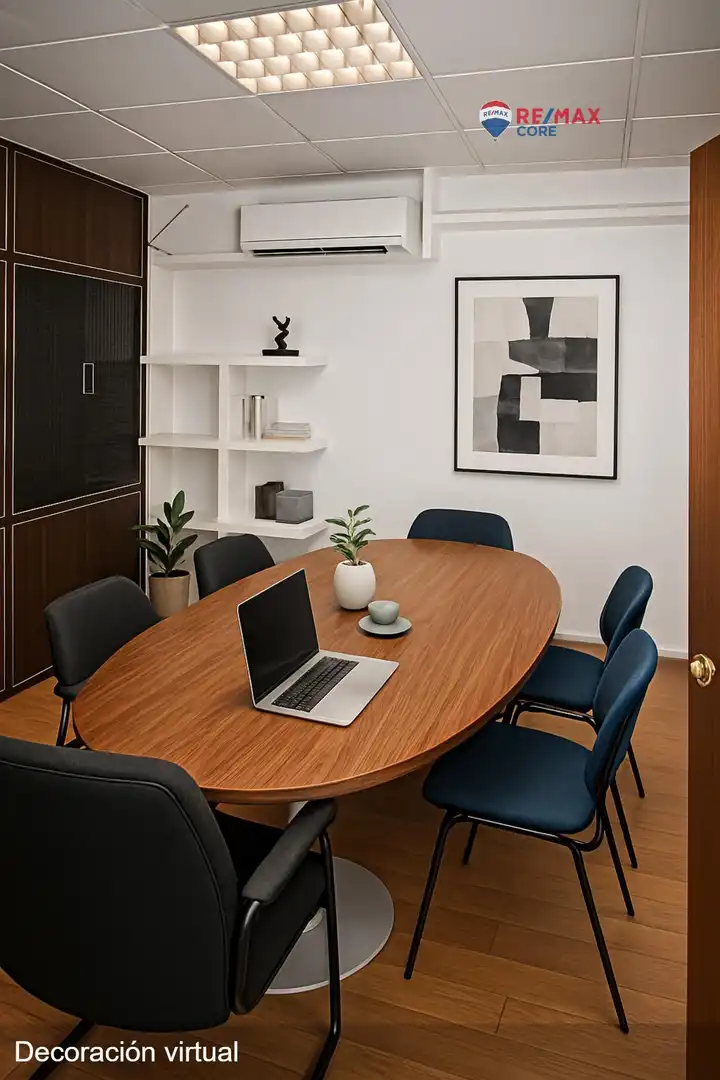 Esszimmer von Büro zum Verkauf in Badajoz mit Möbliert
