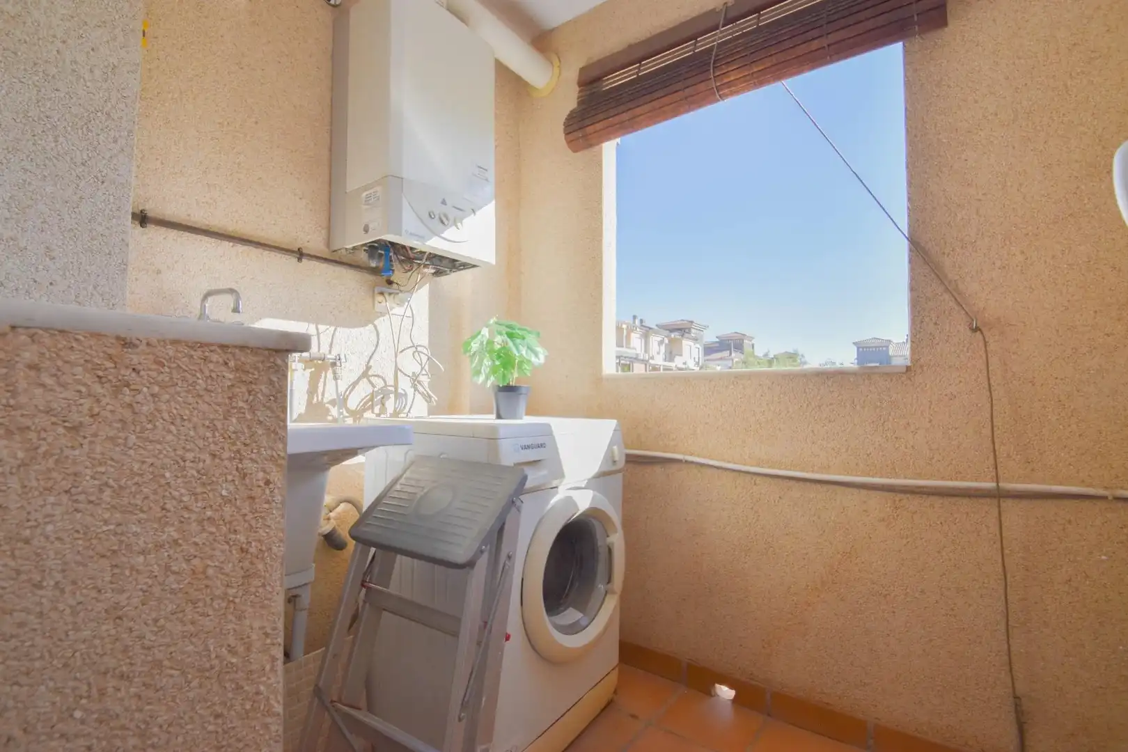 Terraza de Piso en venta en Atarfe con Aire acondicionado, Calefacción y Trastero