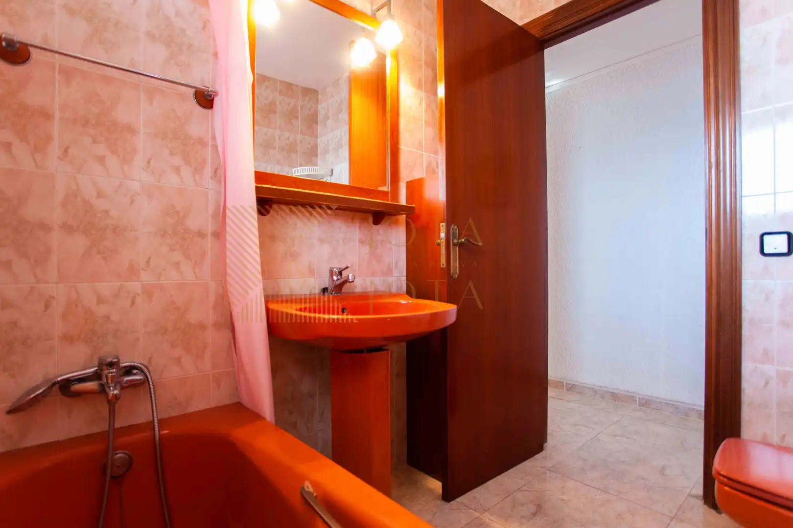 Casa amb terrassa en venda a Canyelles, imagen 39