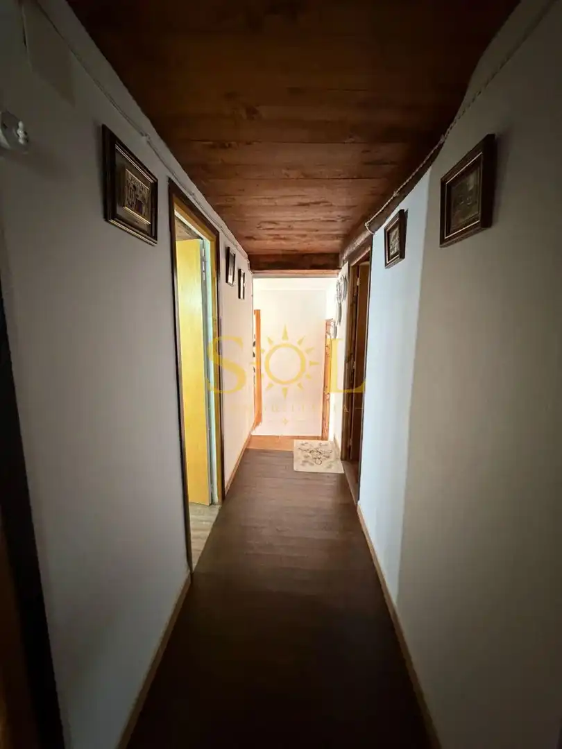 Casa o xalet en venda en Los Barrios de Luna  amb Calefacció i Moblat