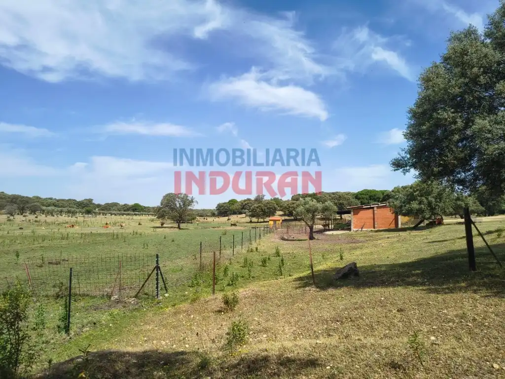 Finca rústica en venda en Talaván