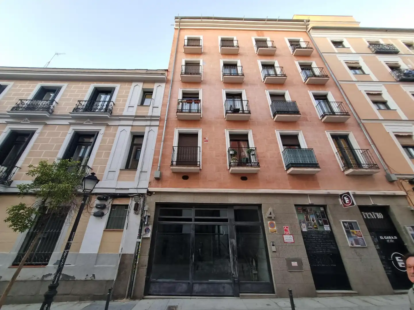 Vista exterior de Garaje en venta en Madrid