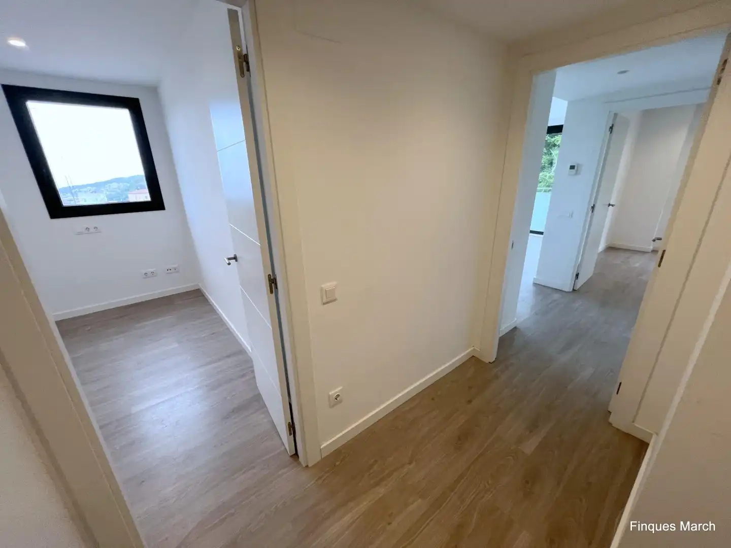 Piso de alquiler en Barcelona con Aire acondicionado, Calefacción y Parquet