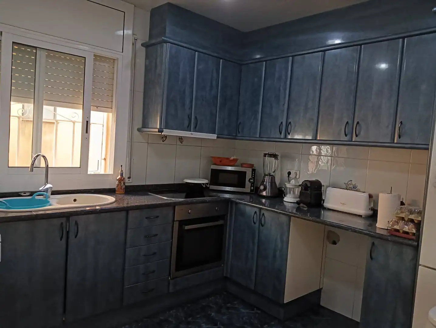 Cocina de Casa adosada en venta en Vilanova i la Geltrú con Aire acondicionado, Calefacción y Jardín privado