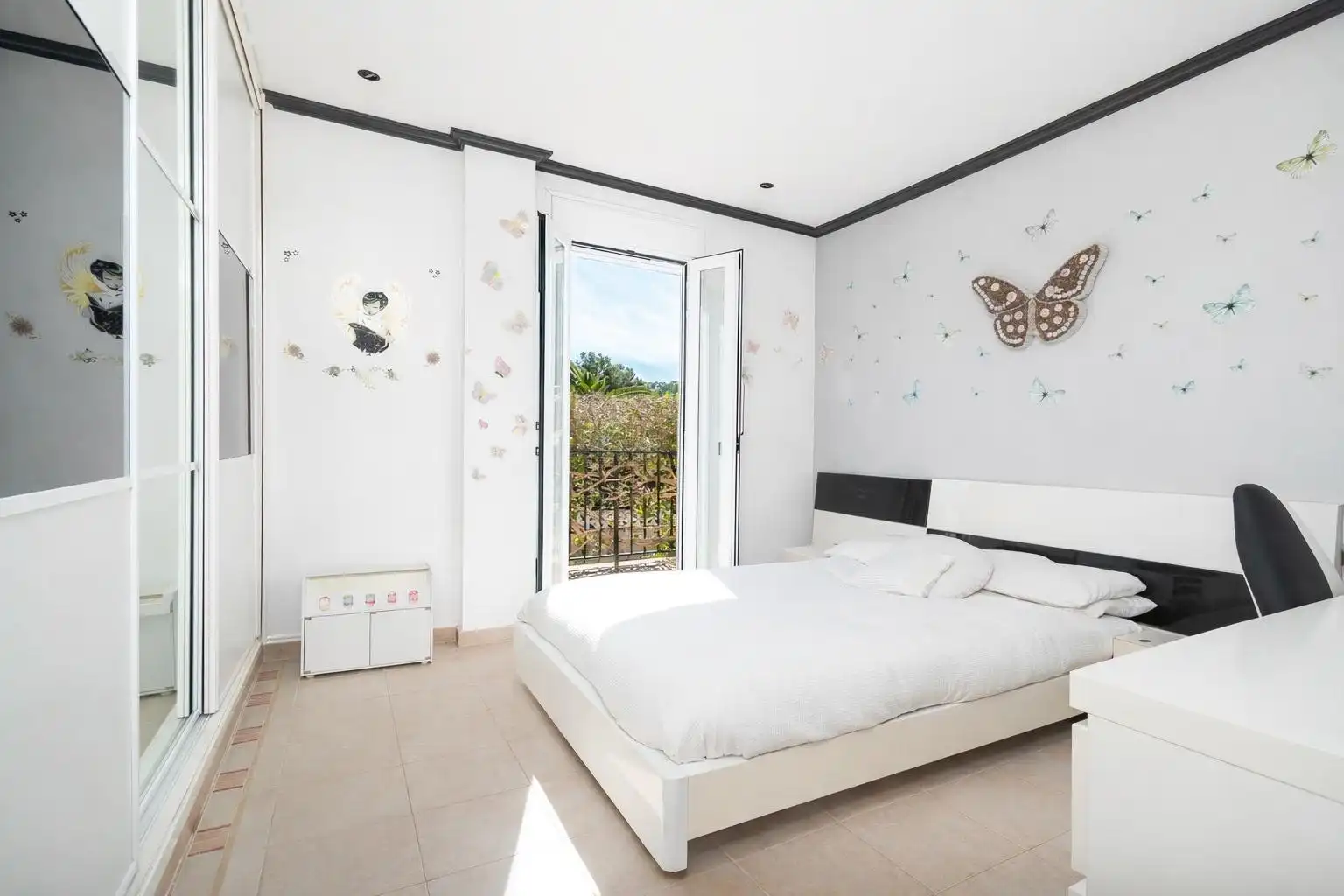 Bedroom of Houses for sale in Calvià  with Air Conditioner, Heating and Private garden