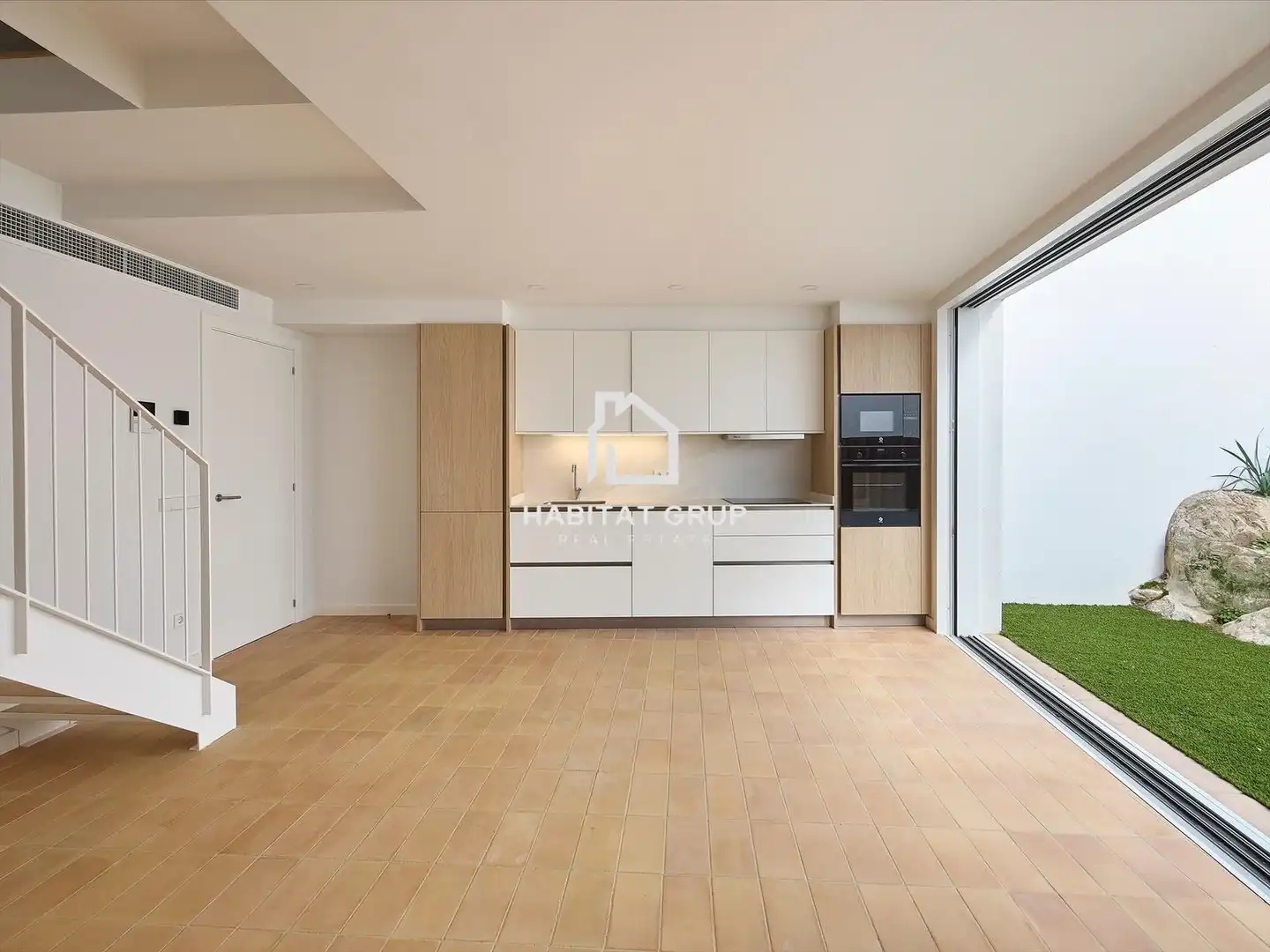 Reihenhaus mit Garten zum Verkauf in Nucli Antic, imagen 10
