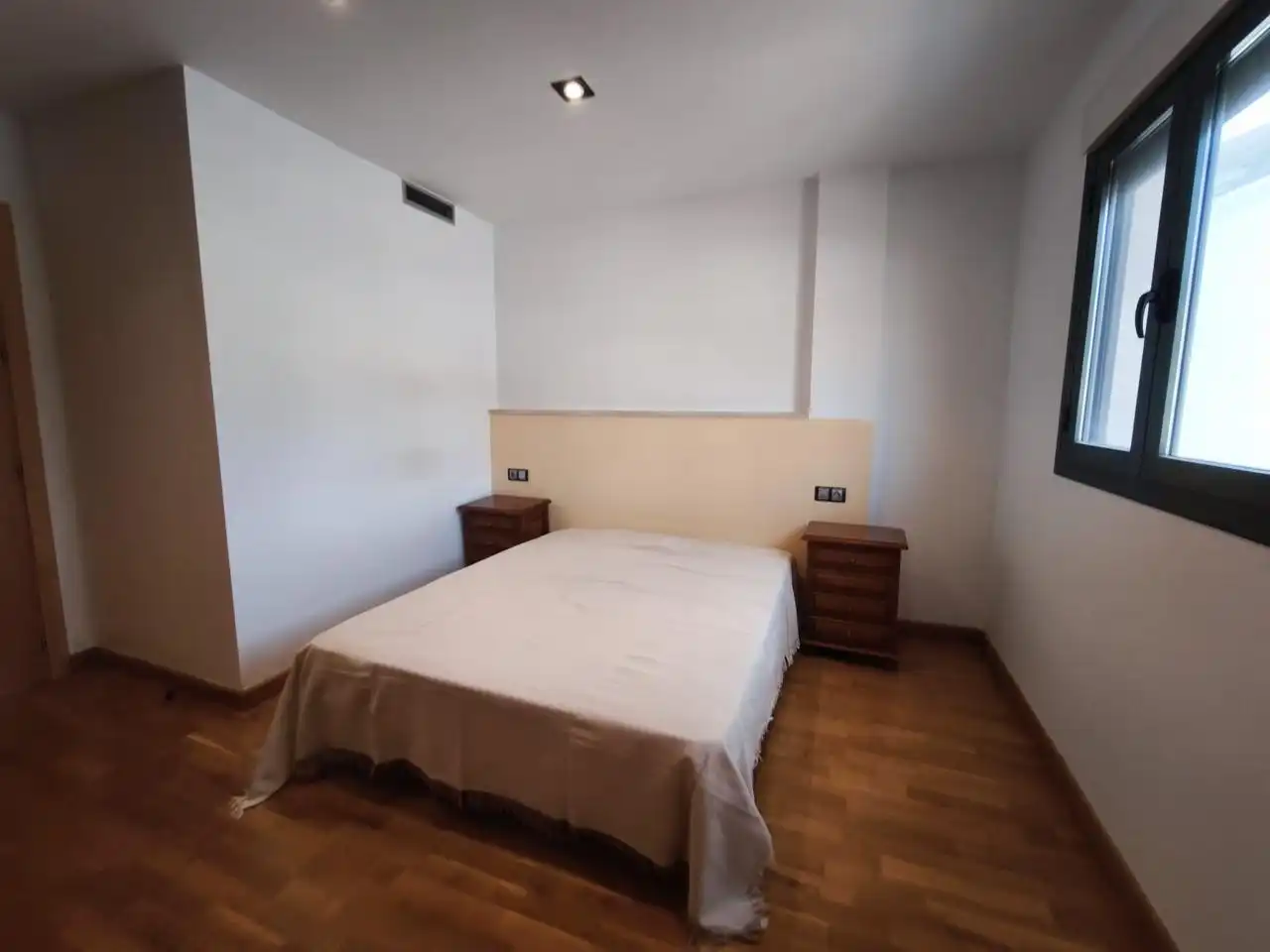 Wohnung zur Miete in Onil