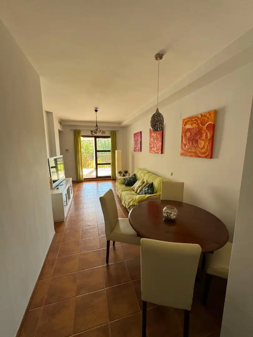 Wohnzimmer von Wohnungen zur Miete in Motril mit Klimaanlage, Heizung und Privatgarten