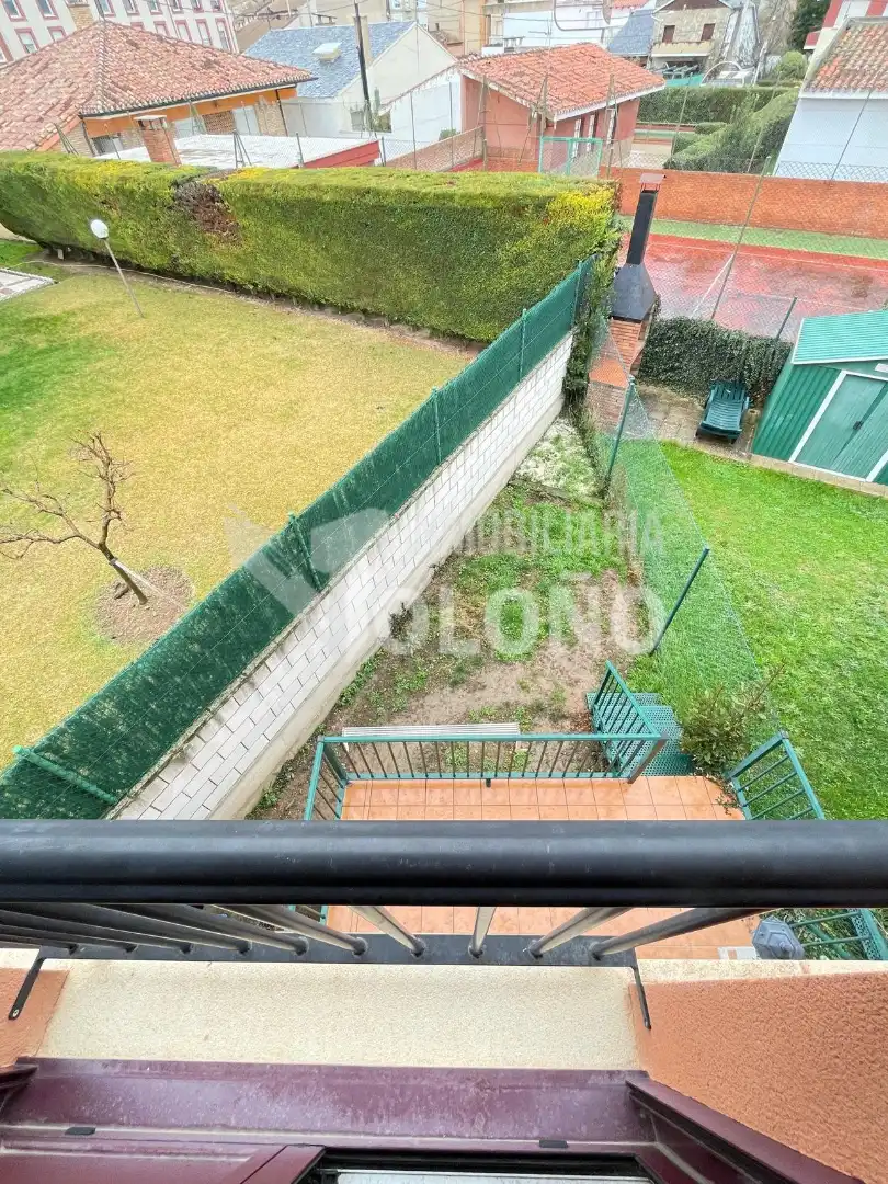 Jardín de Casa adosada en venta en Casalarreina con Calefacción, Jardín privado y Parquet