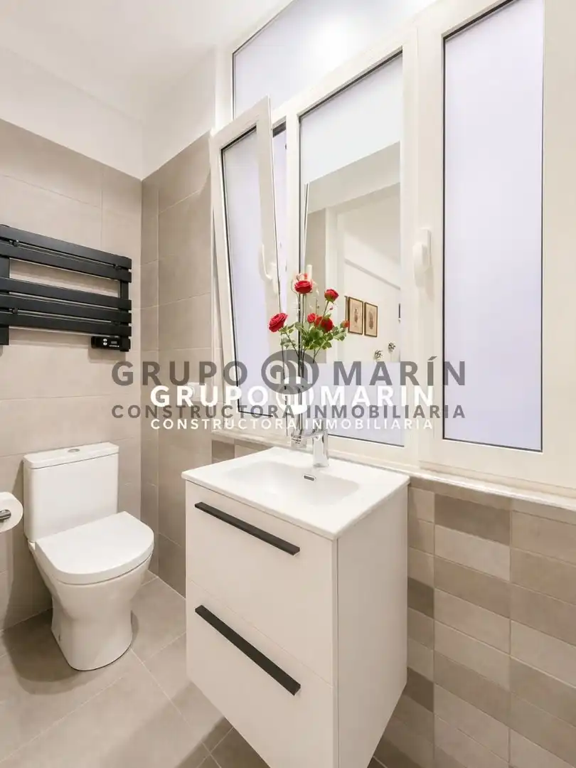 Flat with lift for sale in Avinguda Roma 13-15, imagen 24