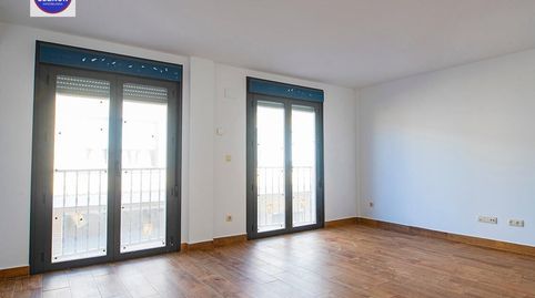 Foto 5 von Einfamilien-Reihenhaus zum Verkauf in Calle Raimundo Lanas, Milagro, Navarra