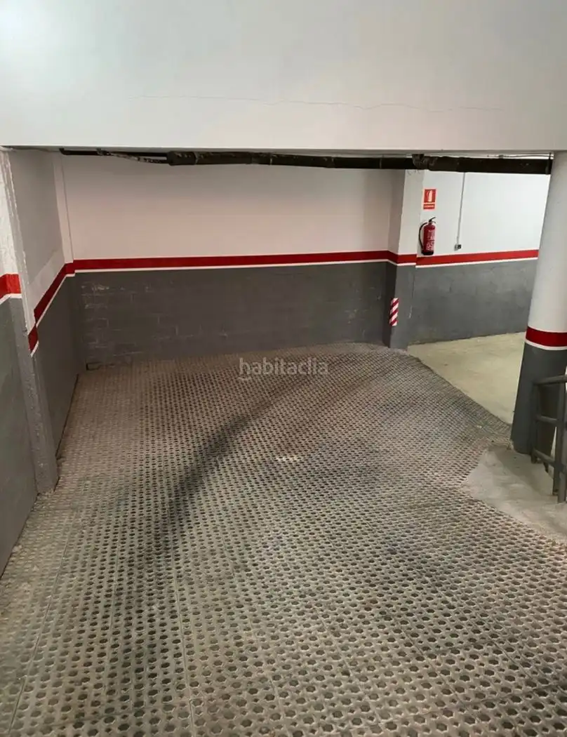 Einzelparkplatz zum Verkauf in Carrer Bages 9, imagen 7