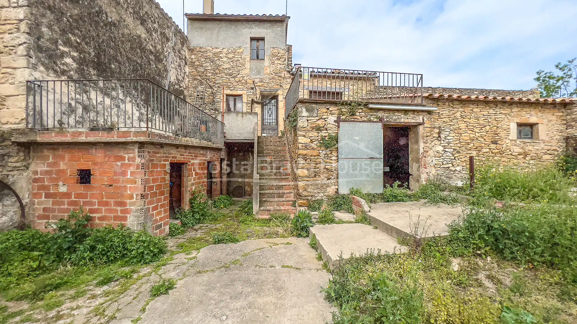 Finca rústica en venta en Plaça de les Voltes, Forallac