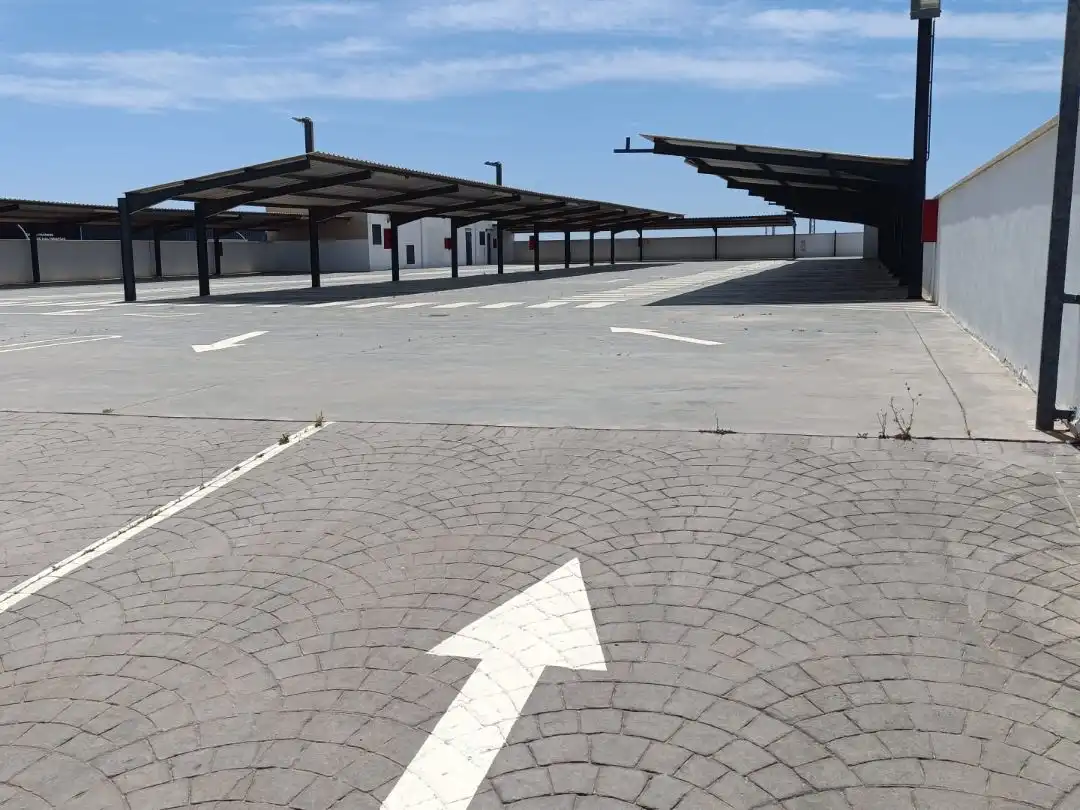 Parkplatz von Geschaftsraum zur Miete in El Ejido mit Klimaanlage, Heizung und Parkett