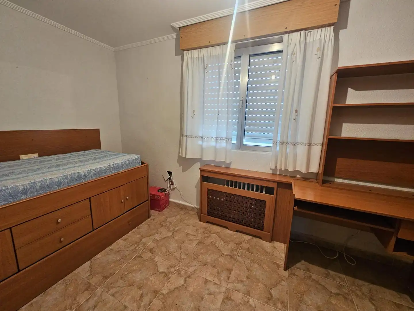 Habitación de Casa o chalet en venta en Calvarrasa de Abajo con Aire acondicionado, Calefacción y Jardín privado