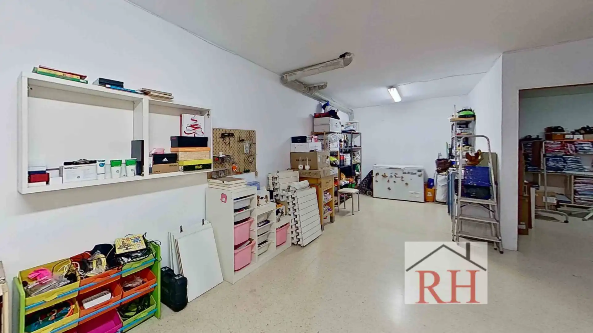 Casa adosada en venta en Alcalá de Henares con Aire acondicionado, Calefacción y Jardín privado